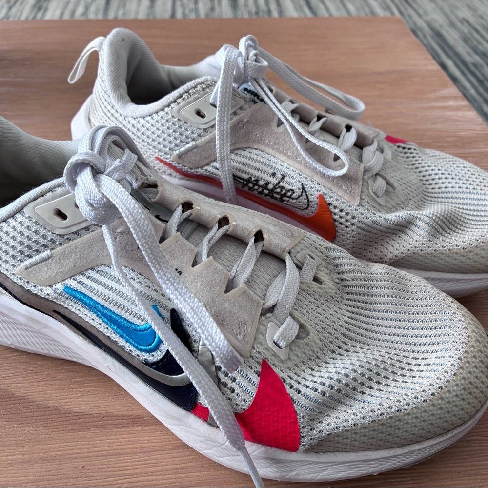 Nike Air Pegasus youth 4.5 very good condition